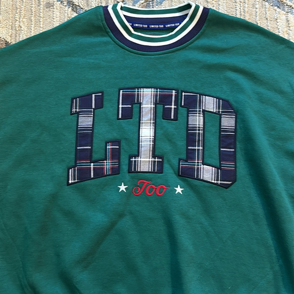 NWT • limited too • green and blue crewneck